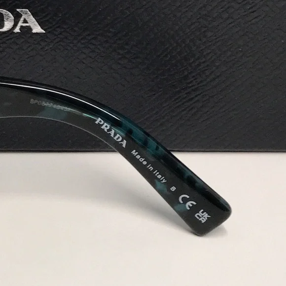New Authentic Prada PR 15YS Sunglasses – Scarlet Tortoise with Dark Gray Lenses Prada PR 15YS Sunglasses | FREE Shipping - Go-Optic.com main image 3